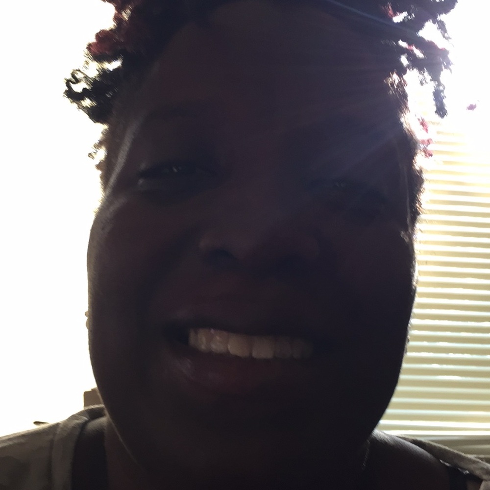 Meet your Posher, Latanya